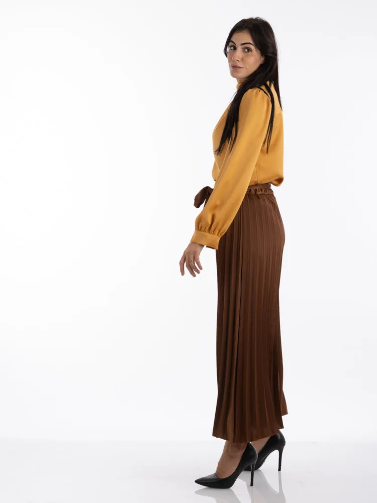 2204150- Pleated Wide Leg Pants