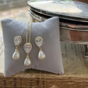 Alisha Jewellery Set, Gold Crystal Teardrop Pearl Earrings with Pendant Necklace