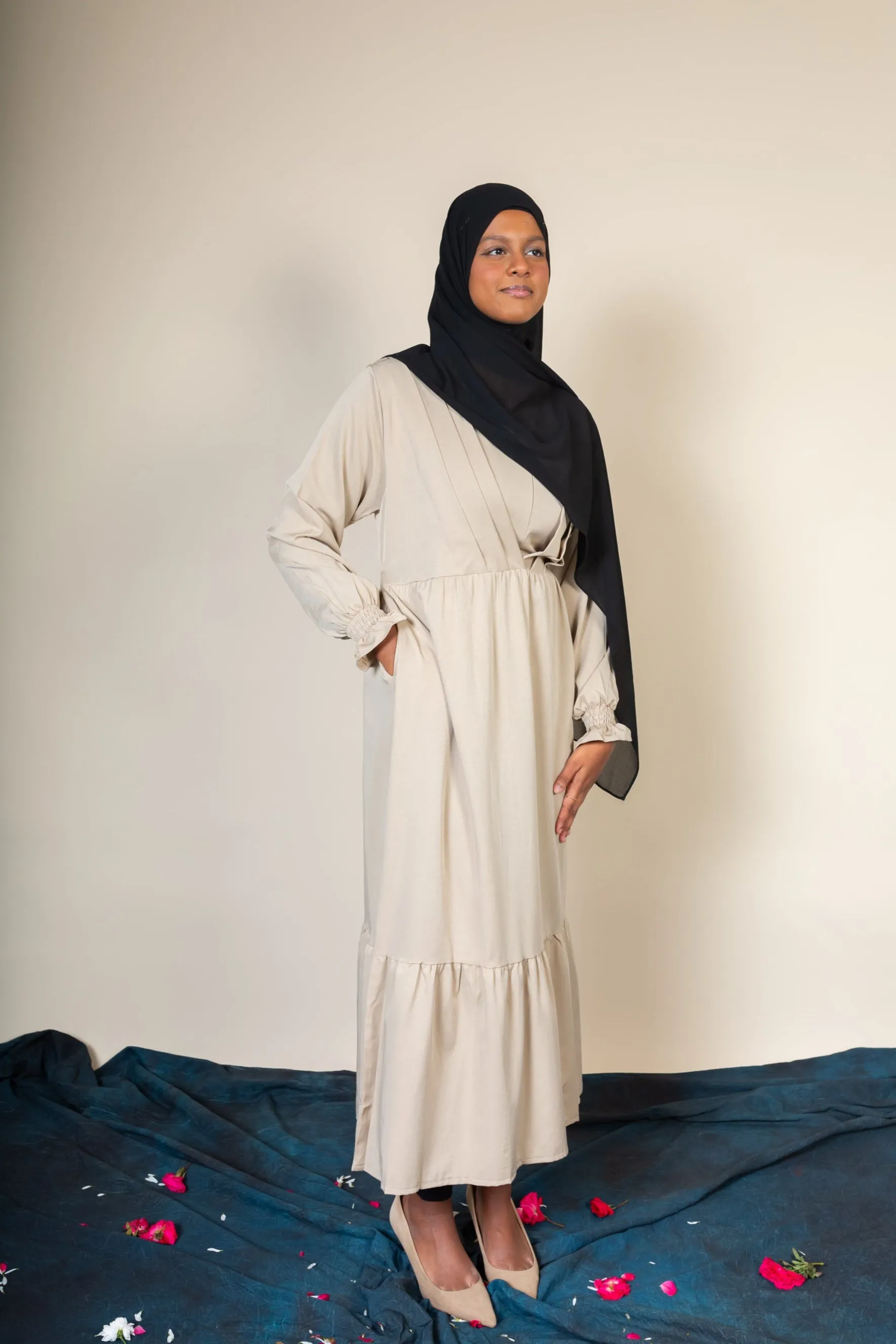 ELMIRA MAXI DRESS - BEIGE