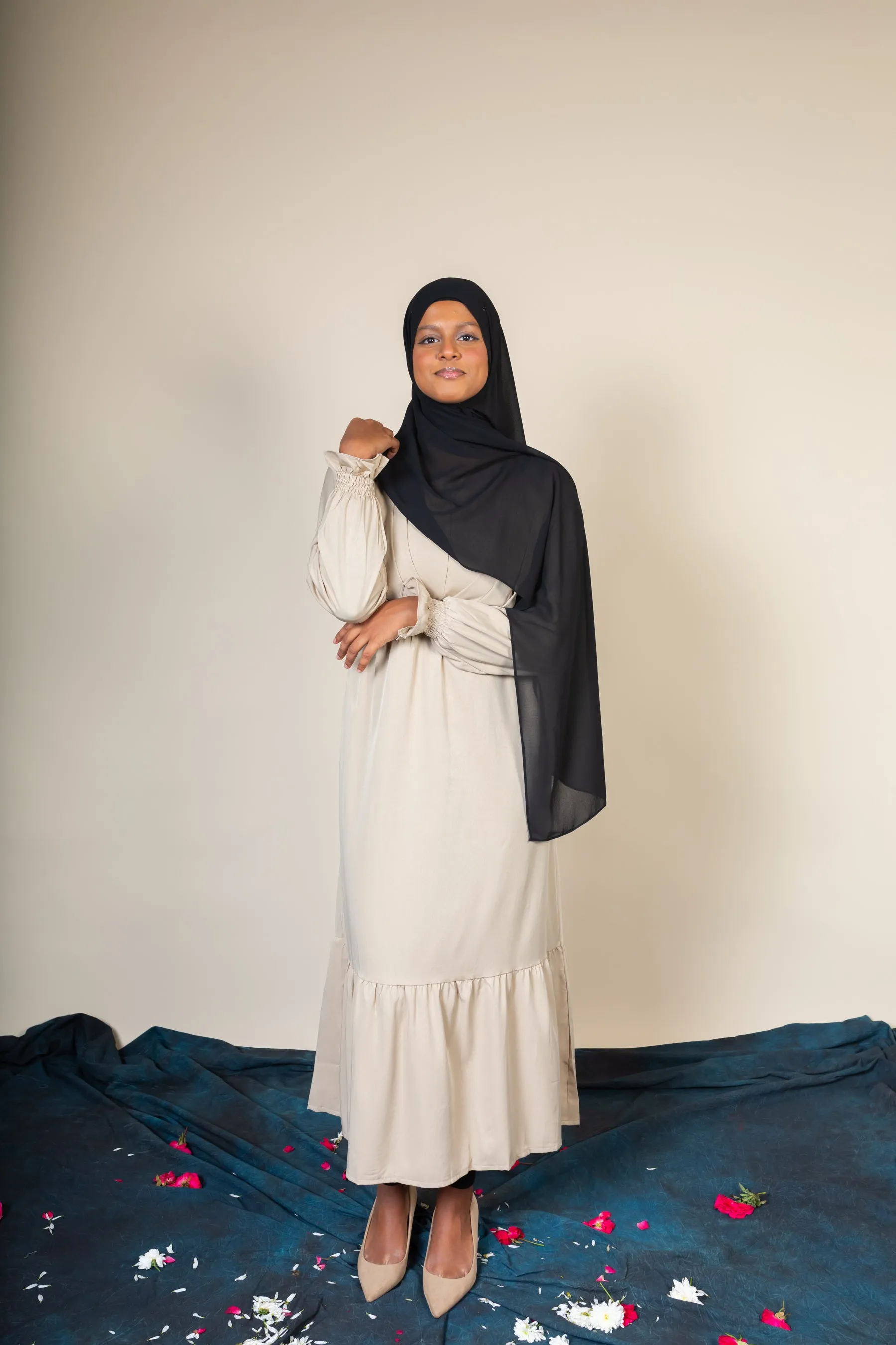 ELMIRA MAXI DRESS - BEIGE