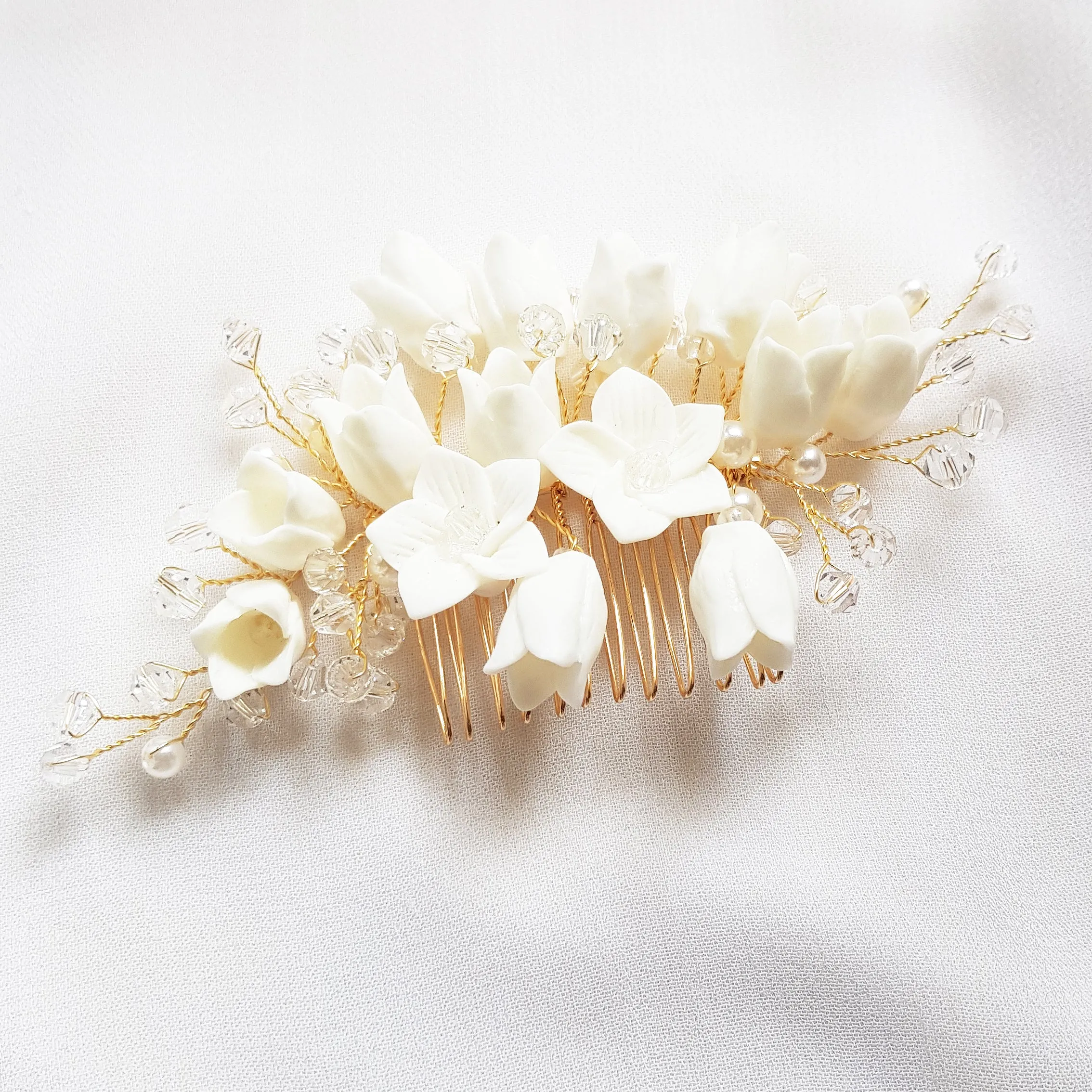 Floral Bridal Hair Comb: white floral bridal hair accessories