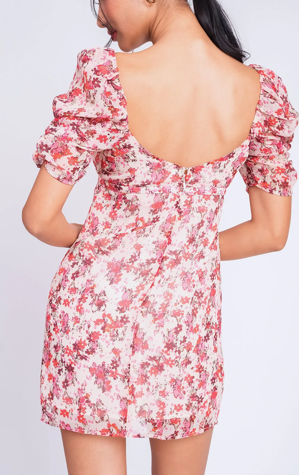 FLORAL PUFF SLEEVE SHORT DRESS WITH KNOTTED FRONT