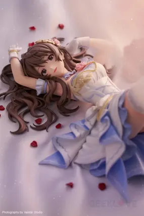 Kaori Sakuramori Aesthetic Serenity