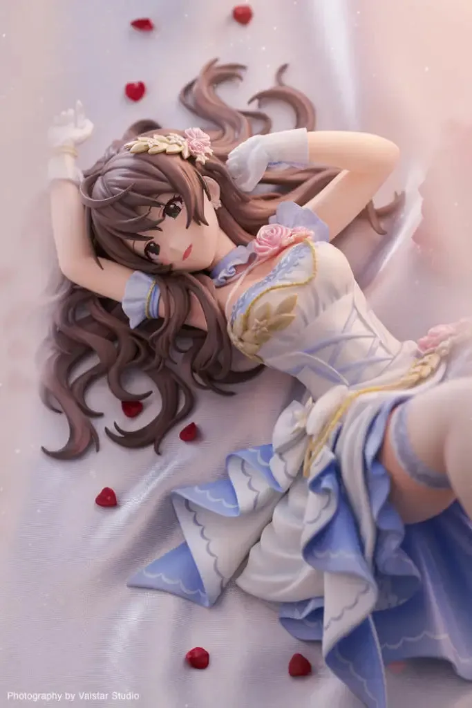 Kaori Sakuramori Aesthetic Serenity