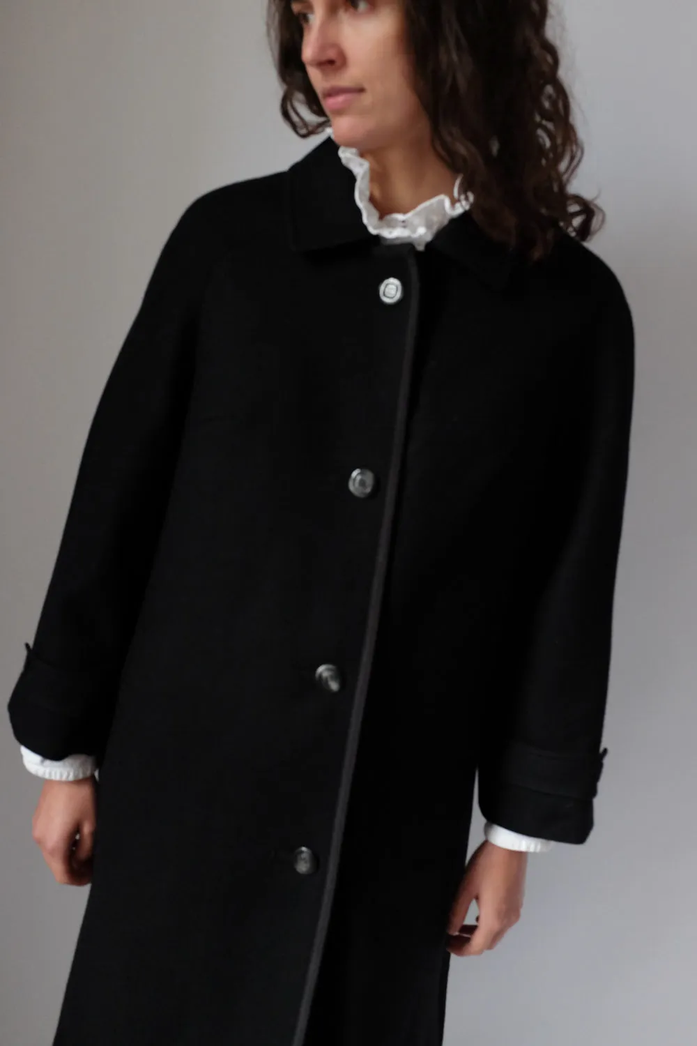 PURE WOOL BLACK CLASSY COAT