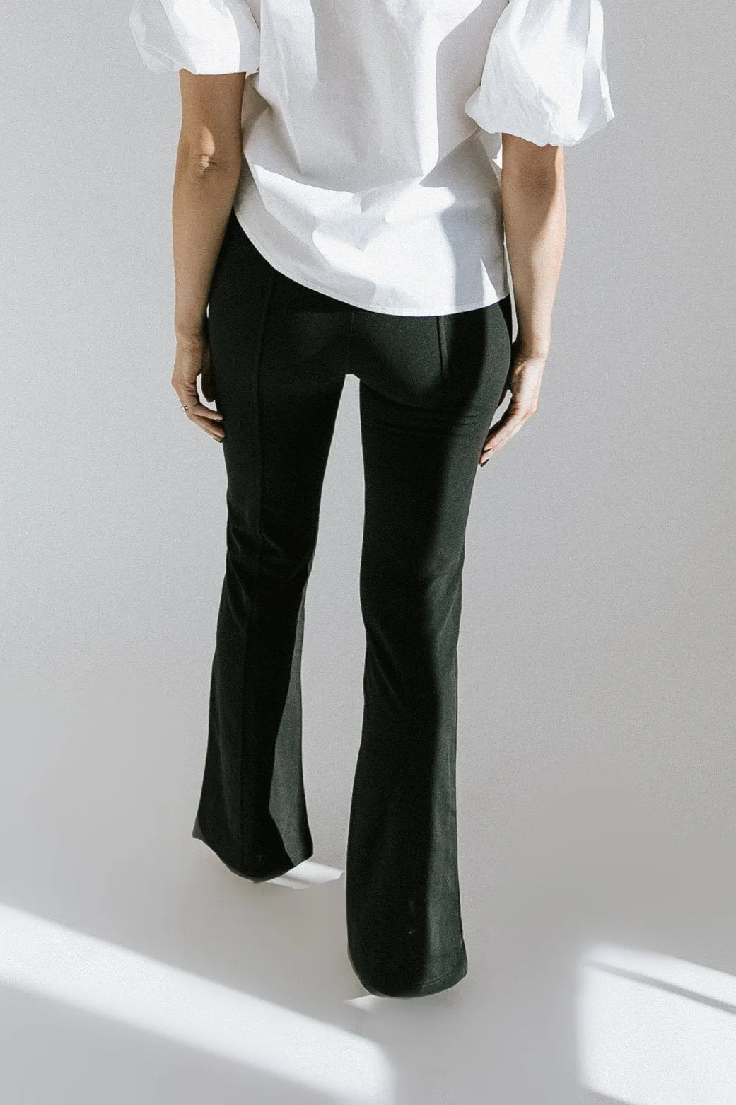 Sammy Slit Hem Pant - Black